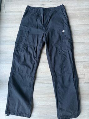 Lot of Dickies, Carhartt, Vertx  Men's  Pants. See pics for condition and sizing